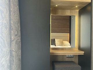 Chalet Sint-Maartensdijk Features 10