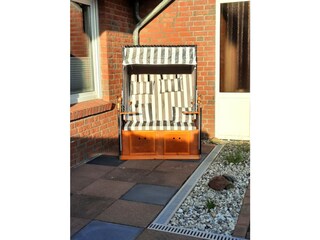 Strandkorb im Garten