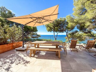 Terrasse vor dem Wohnbereich