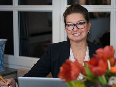 Firma Azurrental - Frau Vera Birgel