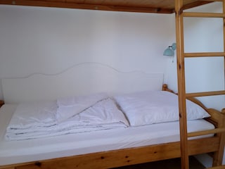 Kinderzimmer mit Etagenbett
