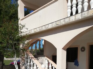 Apartment Povljana  11