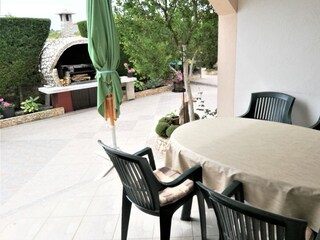 Apartment Povljana  25