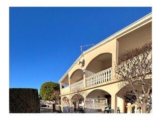 Apartment Povljana  7