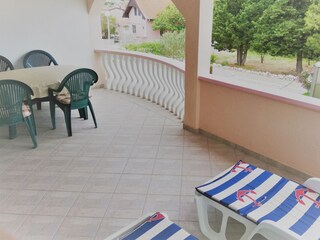 Apartment Povljana  20