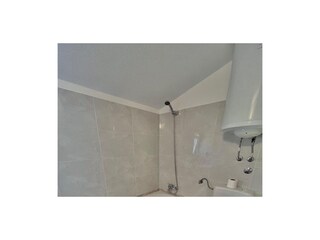 Apartment Povlja  11