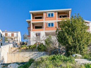 Apartment Okrug Gornji  4