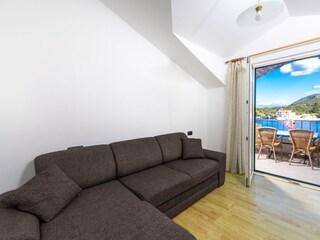 Apartment Zastražišće  1