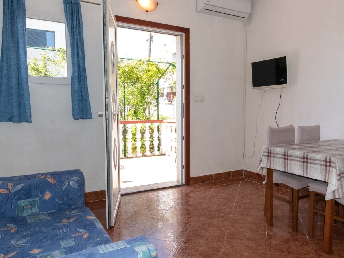 Apartment Kozino 10