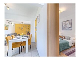 Apartment Kaštel Lukšić  13