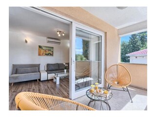 Apartment Kaštel Lukšić  22