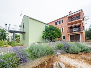 Apartment Dragove  6