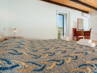 Apartment Dragove  25