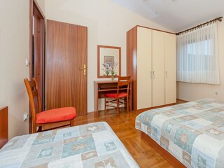Apartment Dragove  11