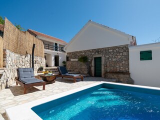 Holiday house Seline  2