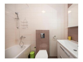 Apartment Kaštel Lukšić  18