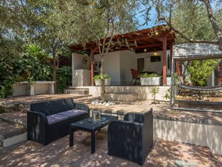 Holiday house Stari Grad  13