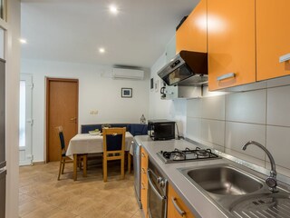 Holiday house Stari Grad  24