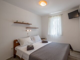 Holiday house Stari Grad  25