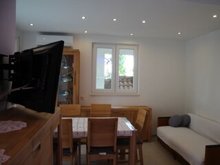 Apartment Pirovac  14