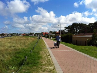 Promenade Richtung Hafen