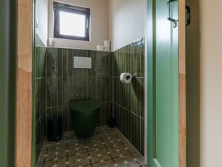 Die separate Toilette