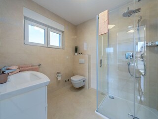 Villa Brodarica Características 23