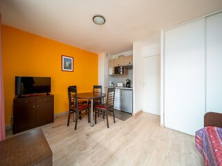 Apartment Uvernet-Fours Ausstattung 9