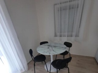 Apartment Povljana Ausstattung 33