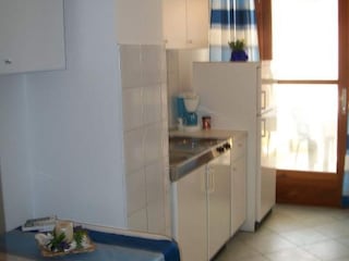 Apartment Dugi Rat Features 7
