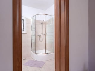 Apartment Vrboska Features 20