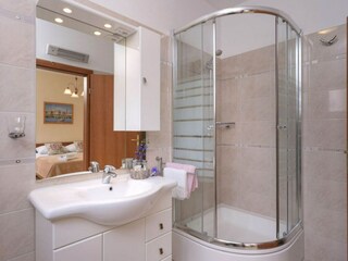 Apartment Vrboska Ausstattung 16