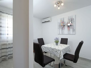 Appartement Vrboska Équipement 4