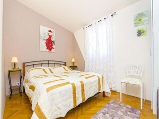 Apartment Okrug Gornji Features 16