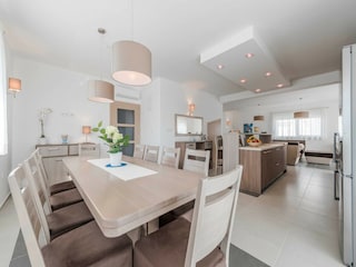 Villa Galovac Features 14