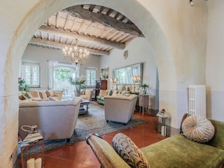 Villa Marlia Features 4