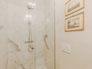 Villa Marlia Features 11