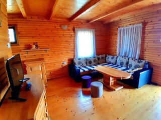 Apartment Kolašin Ausstattung 1