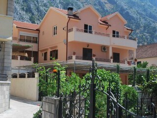 Apartment Kotor Außenaufnahme 2