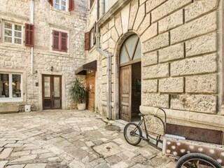 Apartment Kotor Außenaufnahme 9