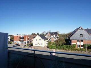 Blick bis zum Dorfteich