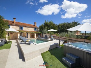 Maison de vacances Manjadvorci Enregistrement extérieur 3