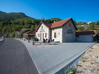 Apartment Brsecine Outdoor Recording 5