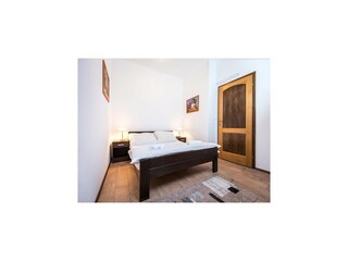 Apartment Brsecine Features 14