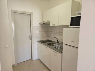 Apartment Grebastica Features 7