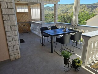 Appartement Grebastica Buitenaudio-opname 3