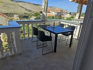 Apartment Grebastica Außenaufnahme 6