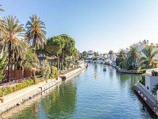 Villa Empuriabrava Outdoor Recording 6