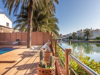 Villa Empuriabrava Outdoor Recording 3