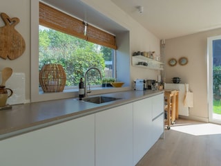 Die offene Küche mit allem Komfort